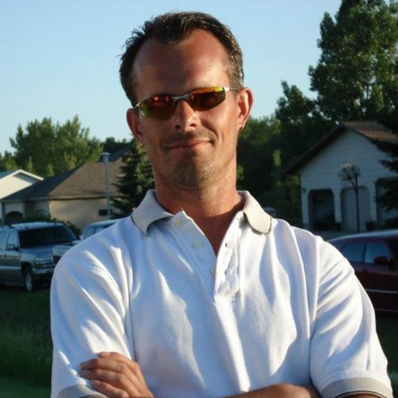 Meet your Posher, Mike - Picture 2 of 8